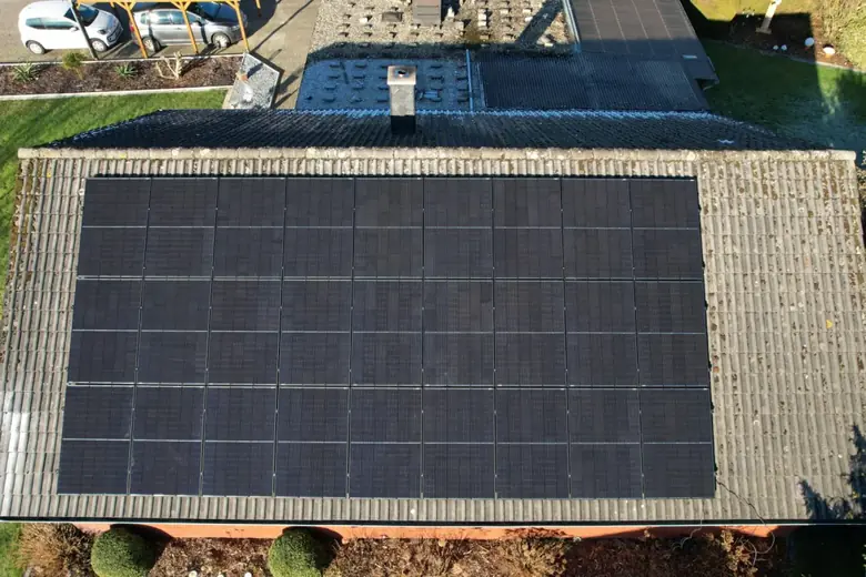 Photovoltaikanlage von Ailutec: Aus der Vogelperspektive